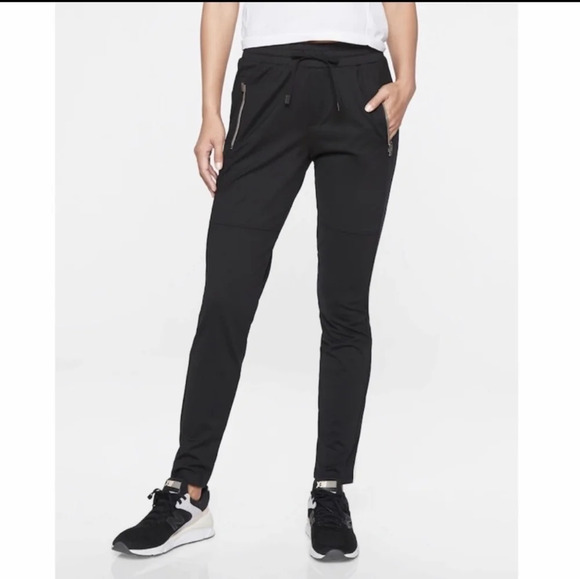 Athleta Black Hilltop Jogger Zipper Pockets - Picture 1 of 6